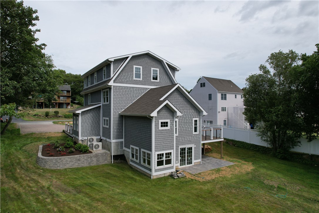 61 Slope Avenue