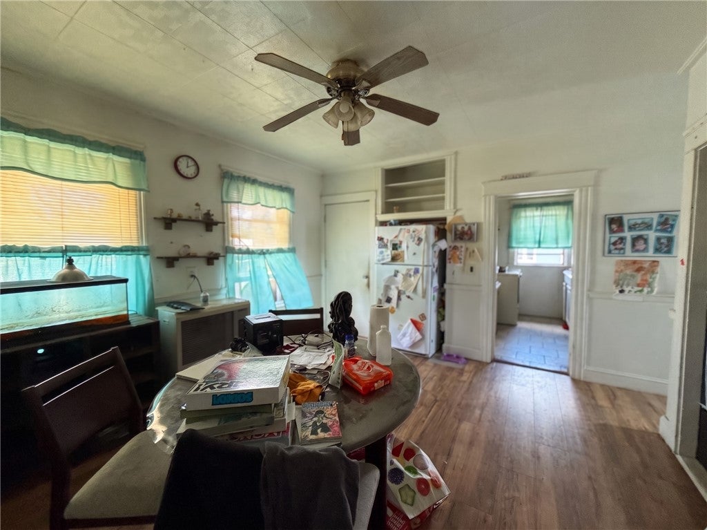 27 Short Street