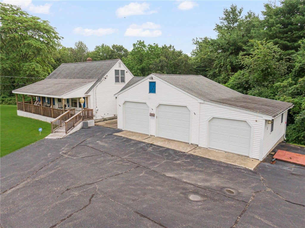 1505 Broncos Highway