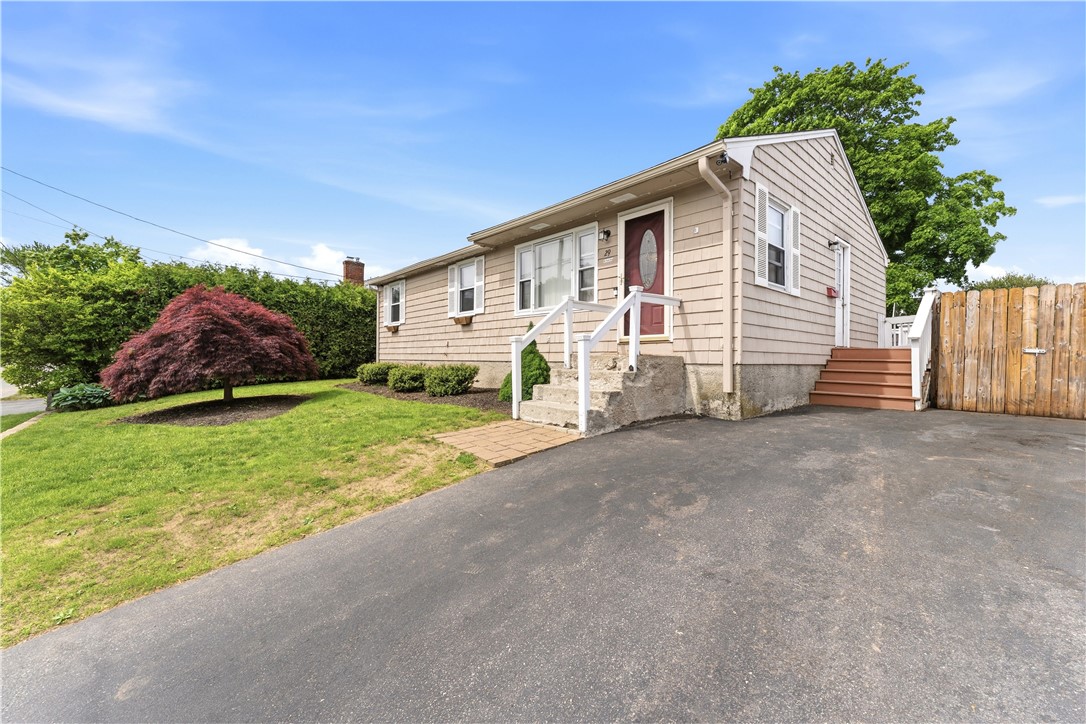 29 Dix Avenue