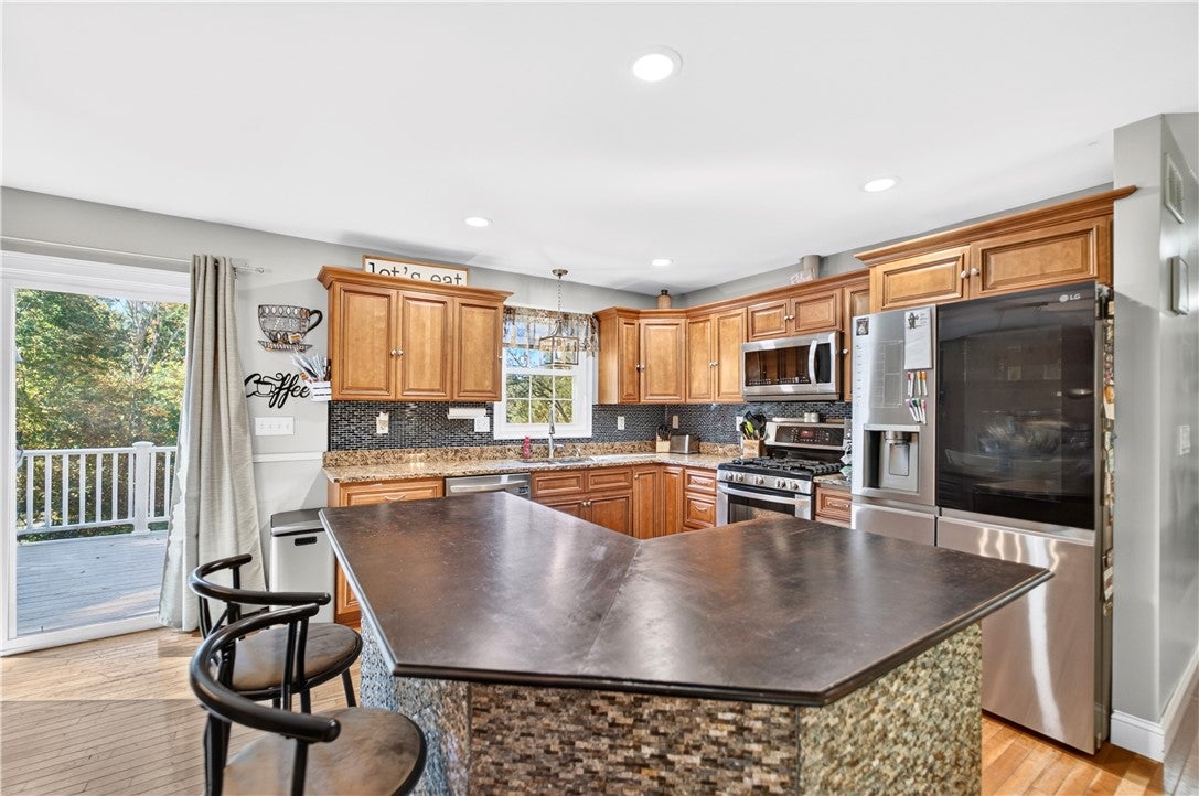 34 Old Danielson Pike A