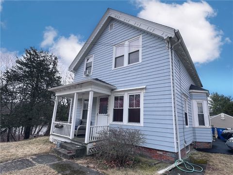 1486 Smithfield Avenue Lincoln RI 02865