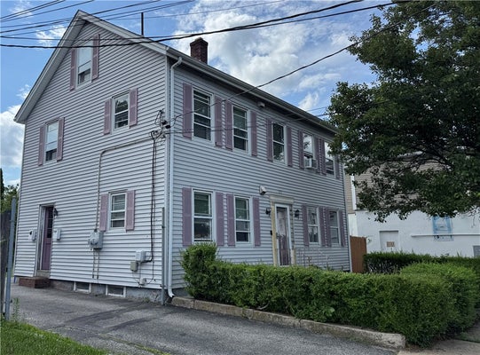177 S BEND ST, PAWTUCKET, RI 02860 - Image e3eb0a772e5f3c2b7ebfd7dedc4b3f23/4186514938