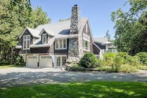 72 Ledge Road Jamestown RI 02835