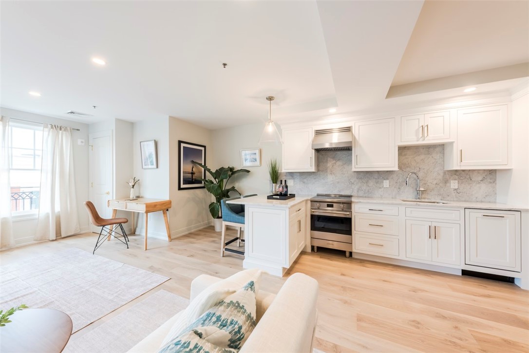 10 Brown & Howard 102