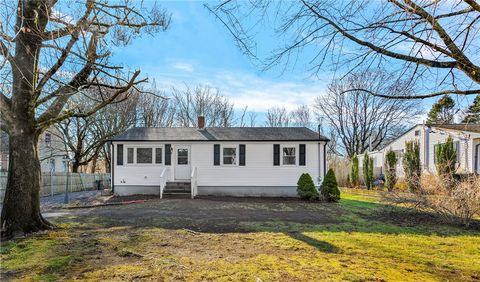 47 Shady Lea Road North Kingstown RI 02852