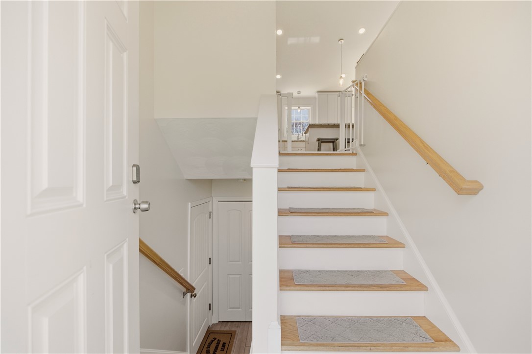 90 Mockingbird Drive