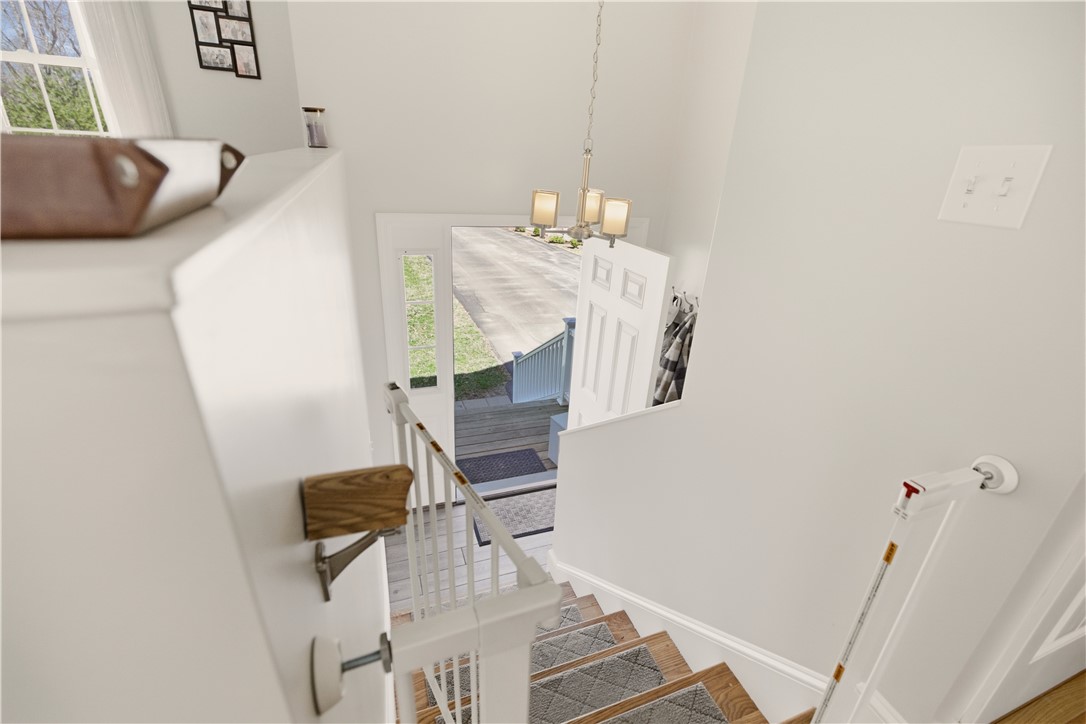 90 Mockingbird Drive