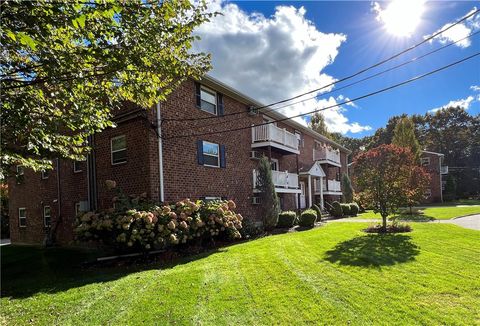 395 Mendon Road North Smithfield RI 02896