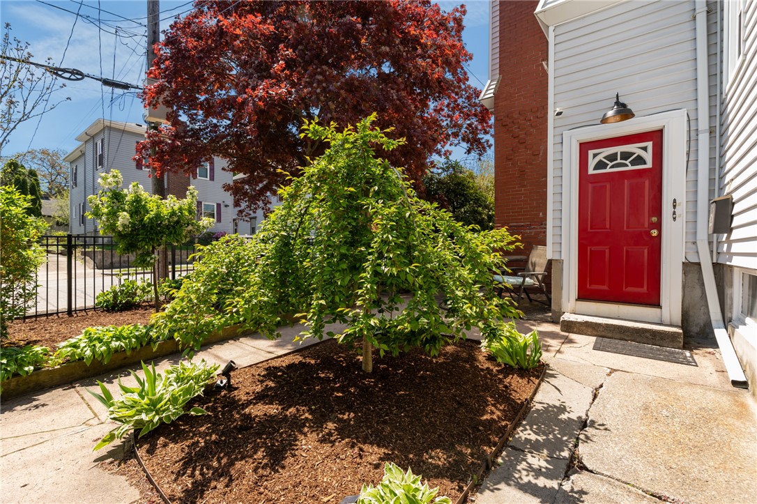 48 Waldo Street