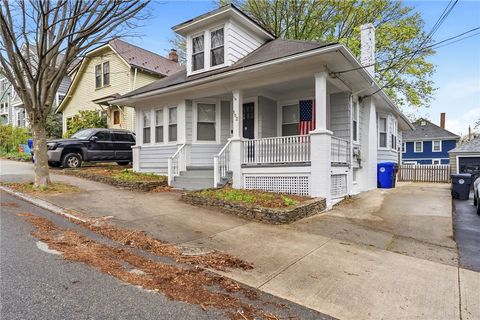 102 Overhill Road Providence RI 02906