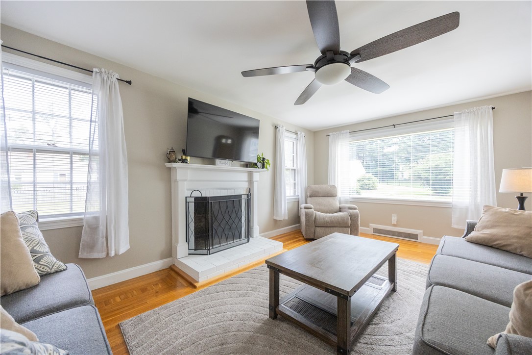 7 New Clark Road