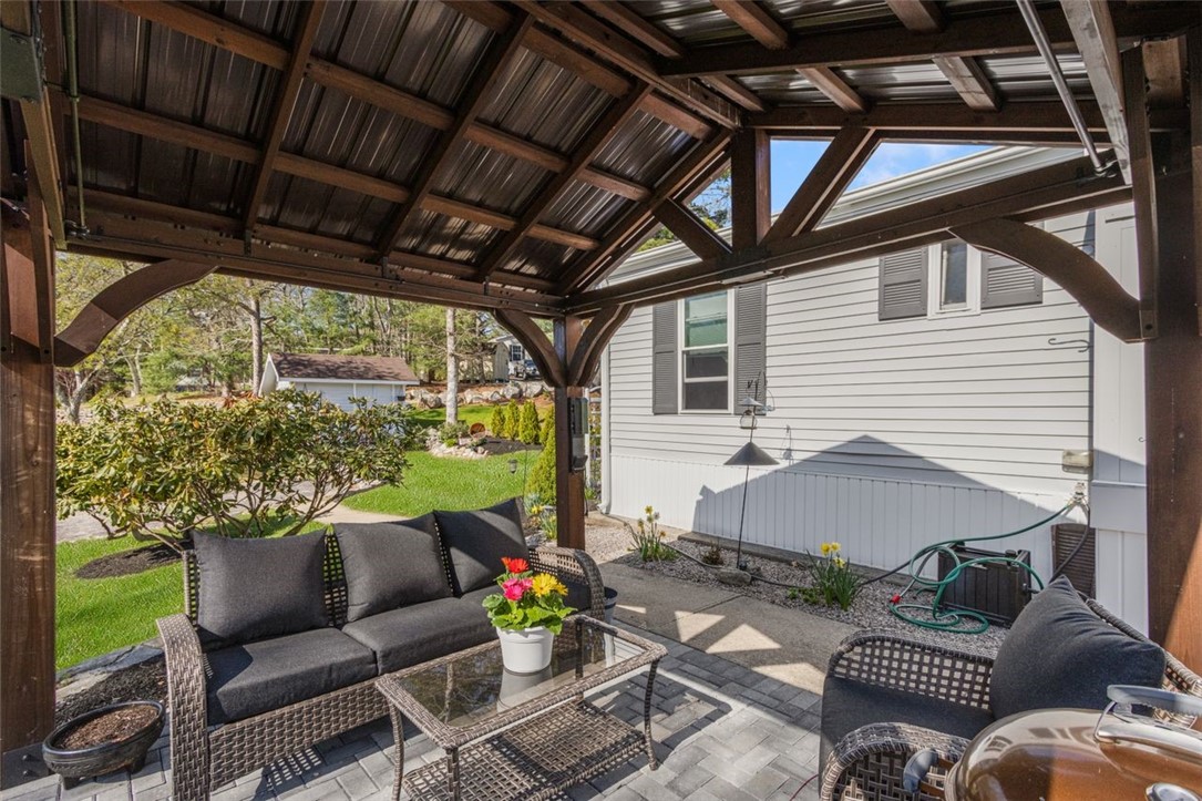 33 Foxtrot Drive