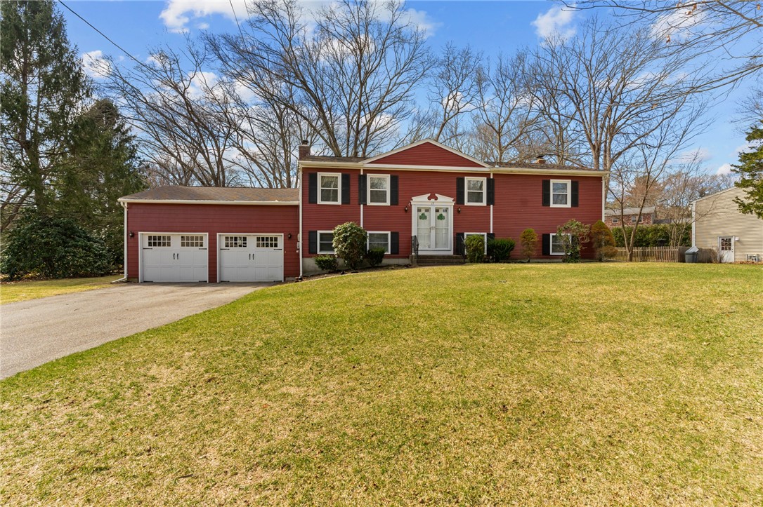 17 Betsy Williams Circle