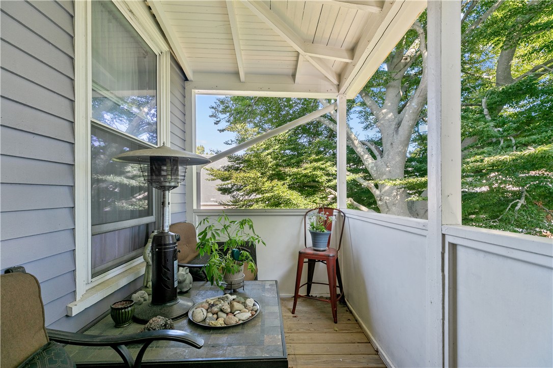 Newport, Rhode Island 02840, United States, 1 Bedroom Bedrooms, ,1 BathroomBathrooms,Residential,Active,176690