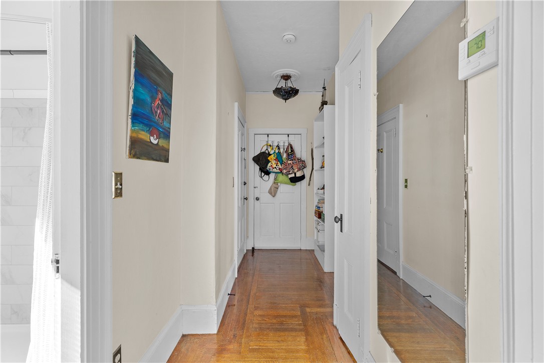 Newport, Rhode Island 02840, United States, 1 Bedroom Bedrooms, ,1 BathroomBathrooms,Residential,Active,176690