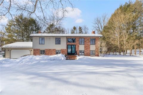 18 Orchard Avenue Smithfield RI 02828