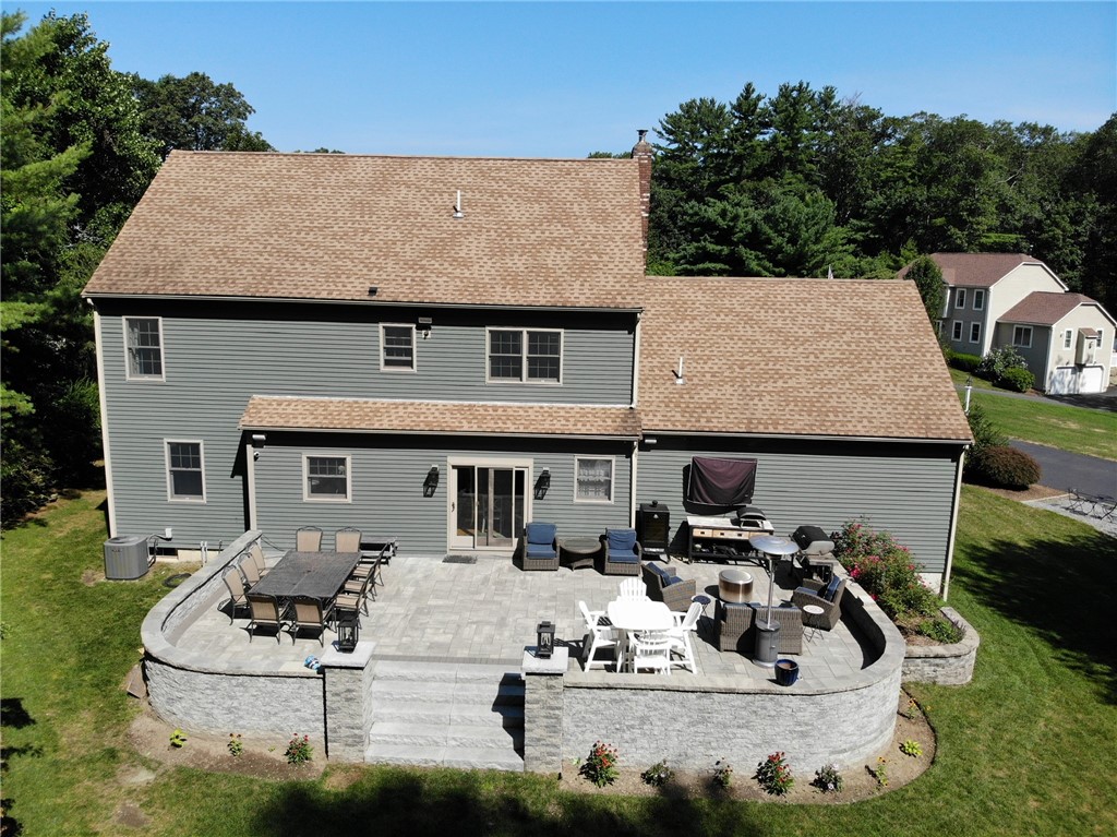 7 Pine Grove Circle