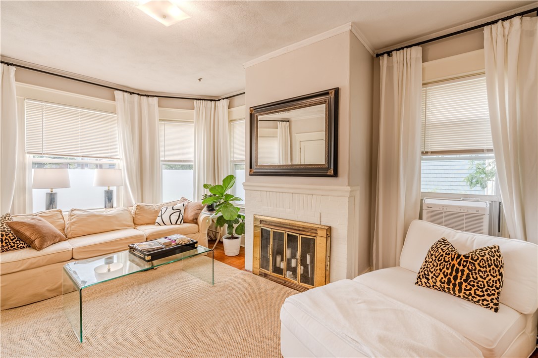 125 Taber Avenue 127