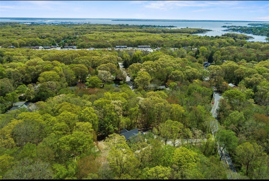 161 Stony Ln, North Kingstown, RI, 02852, USA, 4 Bedrooms Bedrooms, ,3 BathroomsBathrooms,Residential,Pending,161 Stony Ln,1415250
