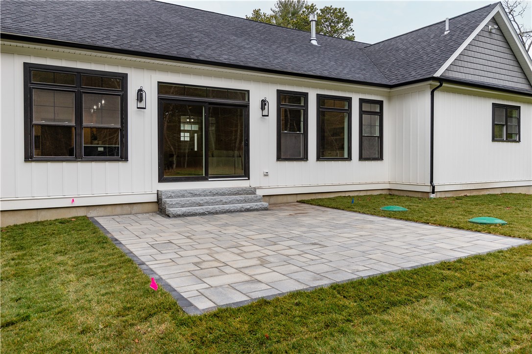 Charlestown, Rhode Island 02813, United States, 3 Bedrooms Bedrooms, ,3 BathroomsBathrooms,Residential,Pending,252248