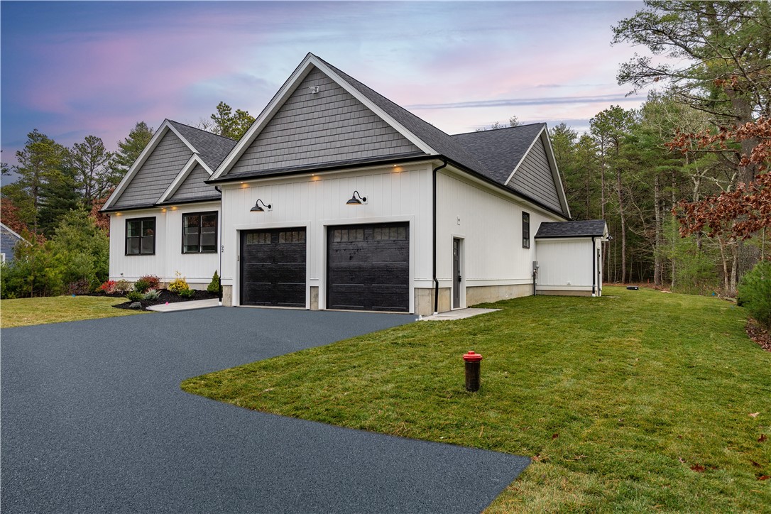 92 White Pines Trail