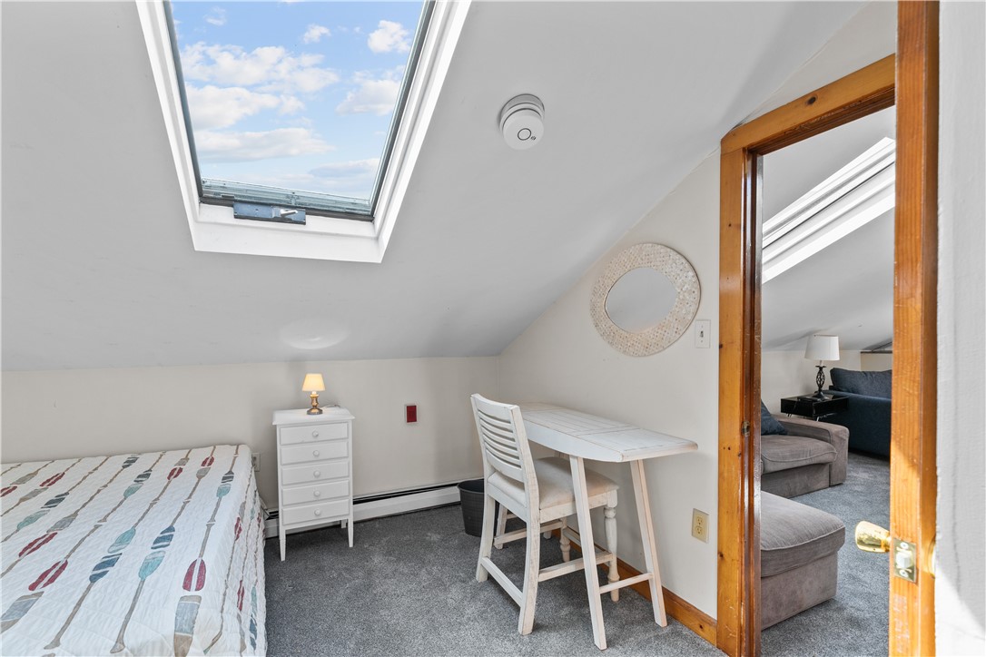 Newport, Rhode Island 02840, United States, 2 Bedrooms Bedrooms, ,2 BathroomsBathrooms,Residential,Active,213789