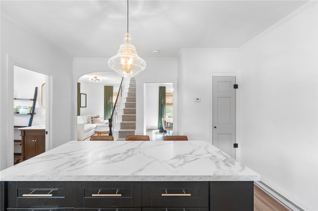 Lincoln, Rhode Island 02802, United States, 3 Bedrooms Bedrooms, ,2 BathroomsBathrooms,Residential,Active,200234