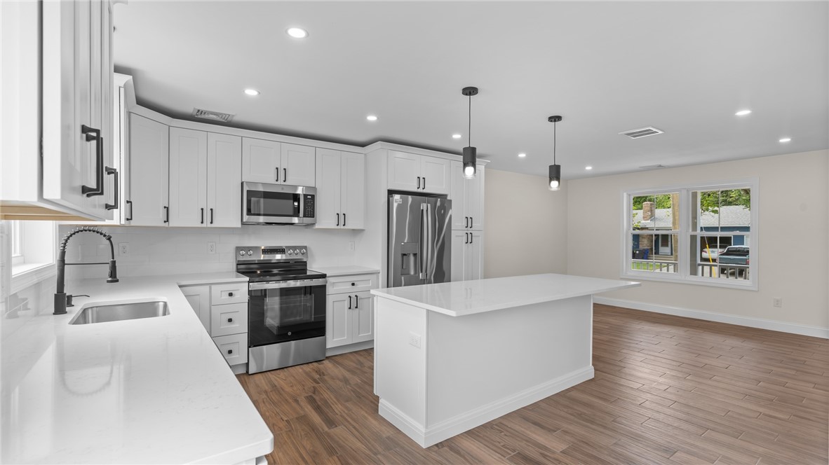 41 N Cornell Avenue