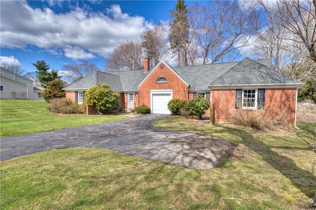 1 Hanley Farm Road A