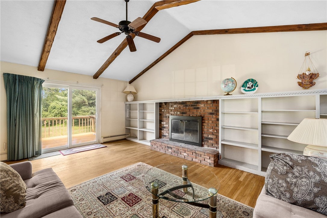 20 Adirondack Drive