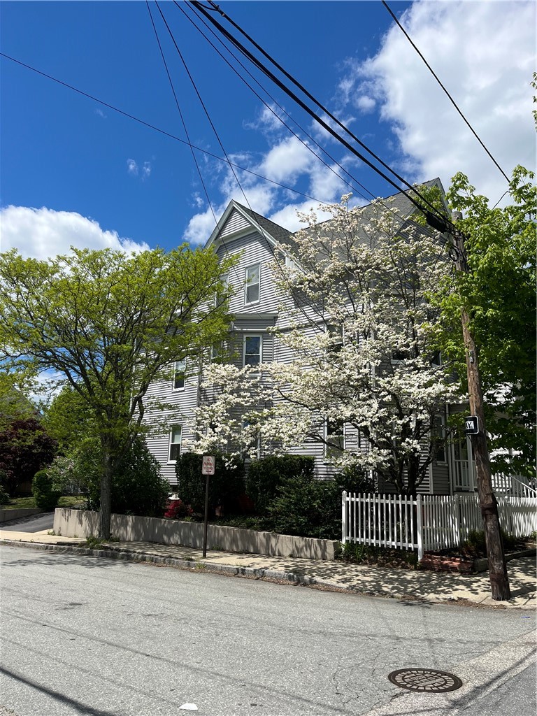 41 Washington Avenue