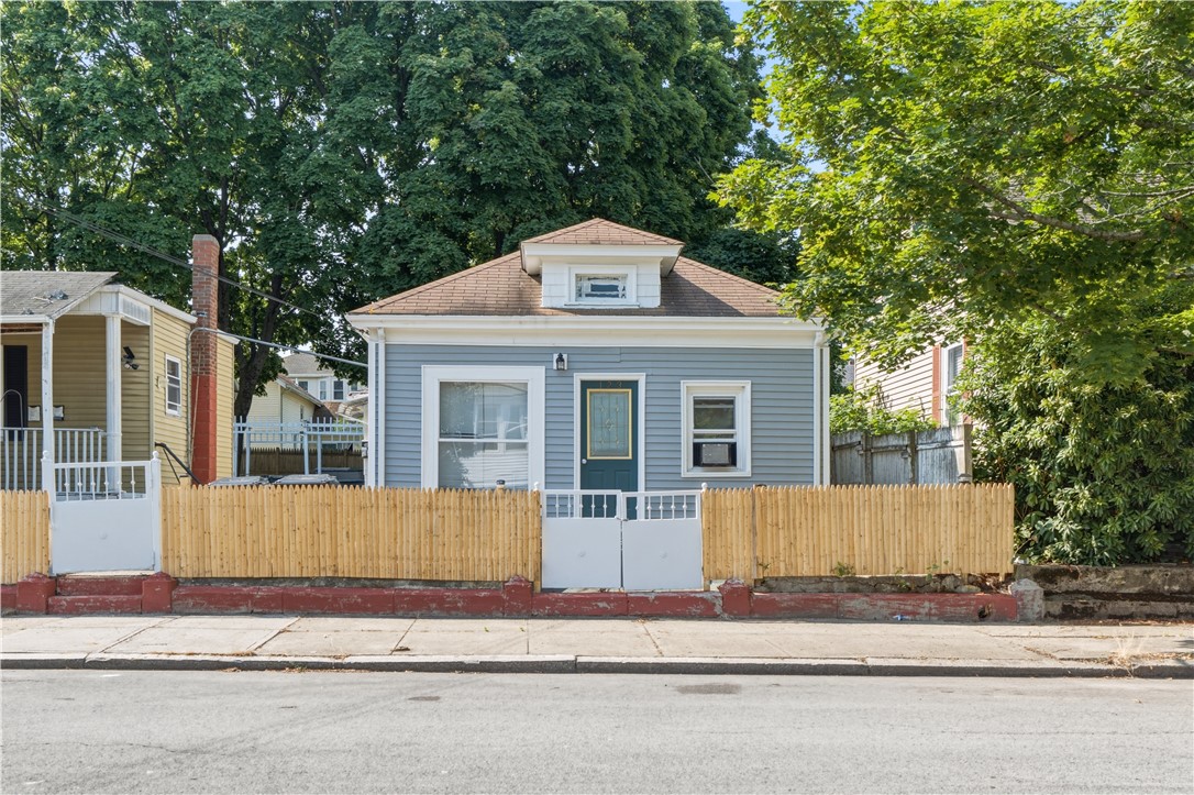 127 Meadow Street