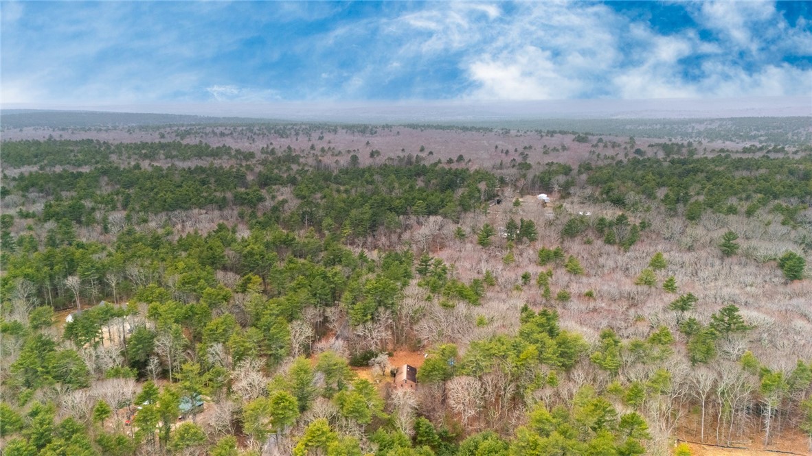 119 Breakheart Hill Road