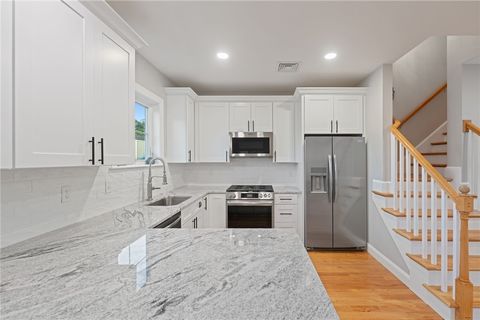 1 Old County Village Way E Smithfield RI 02917