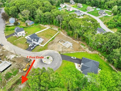 7 Pico Circle Johnston RI 02919