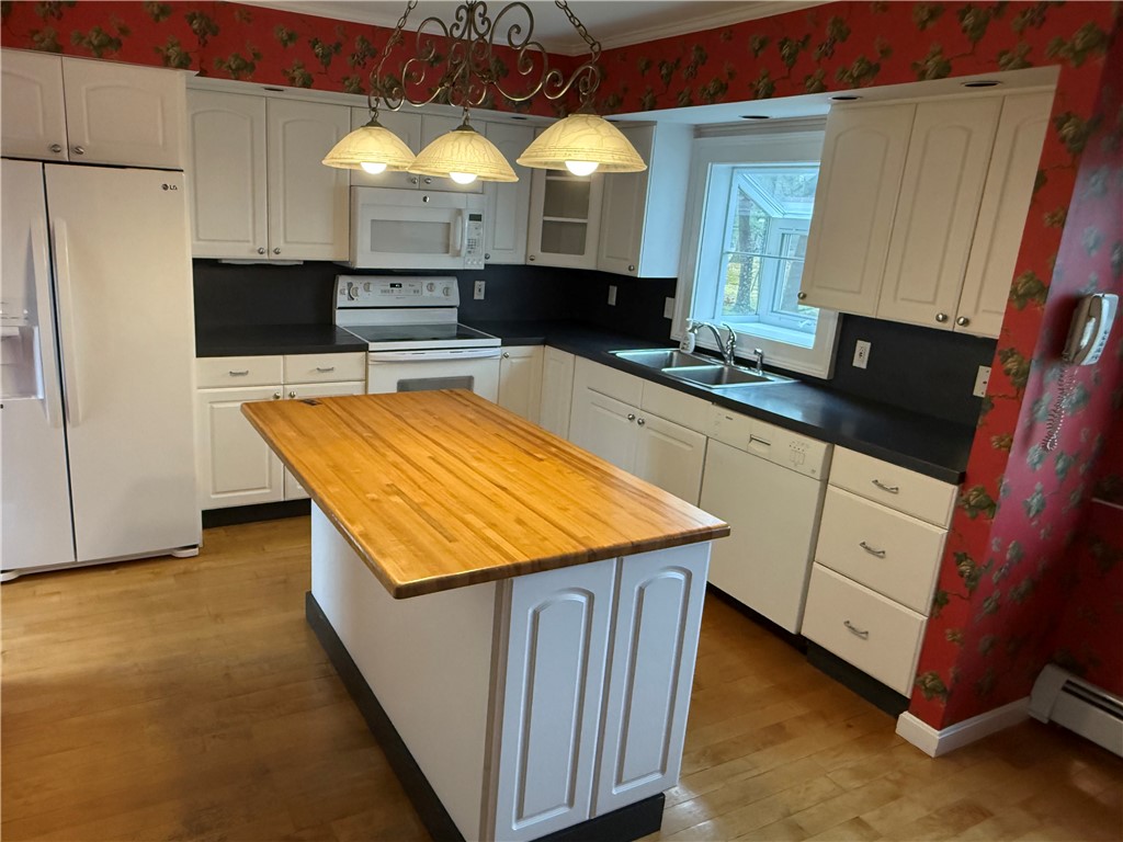 90 Alexander McGregor Road