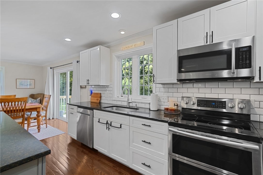 2 Olive Grove Lane