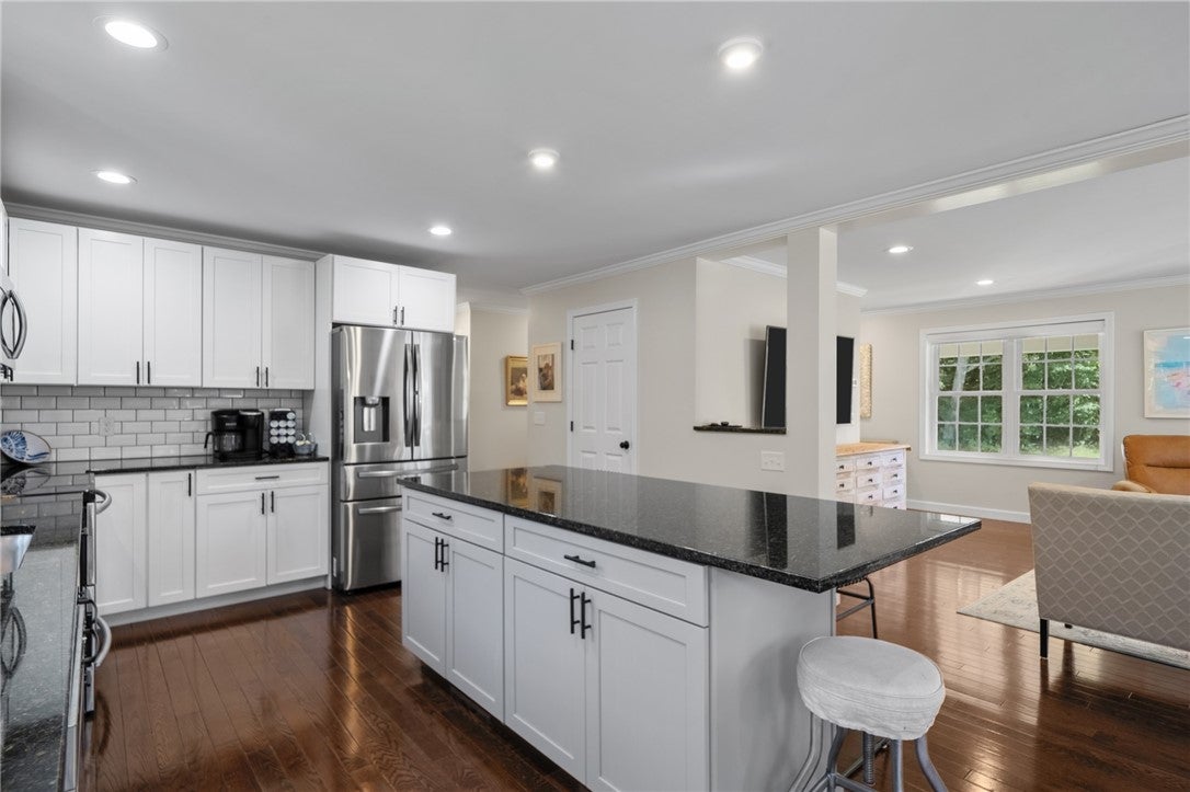 2 Olive Grove Lane