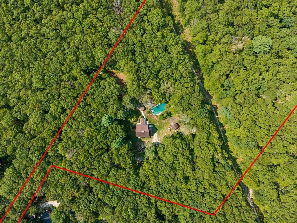 840 Lake Road