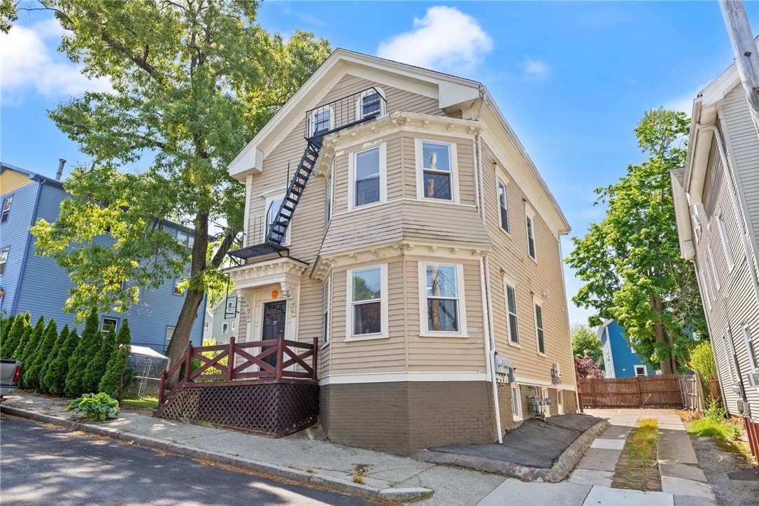 37 Royal Street
