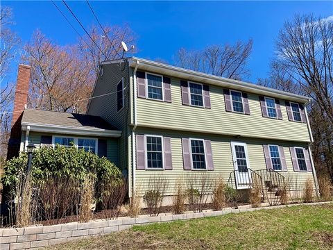 34 Maxson Hill Road Hopkinton RI 02804