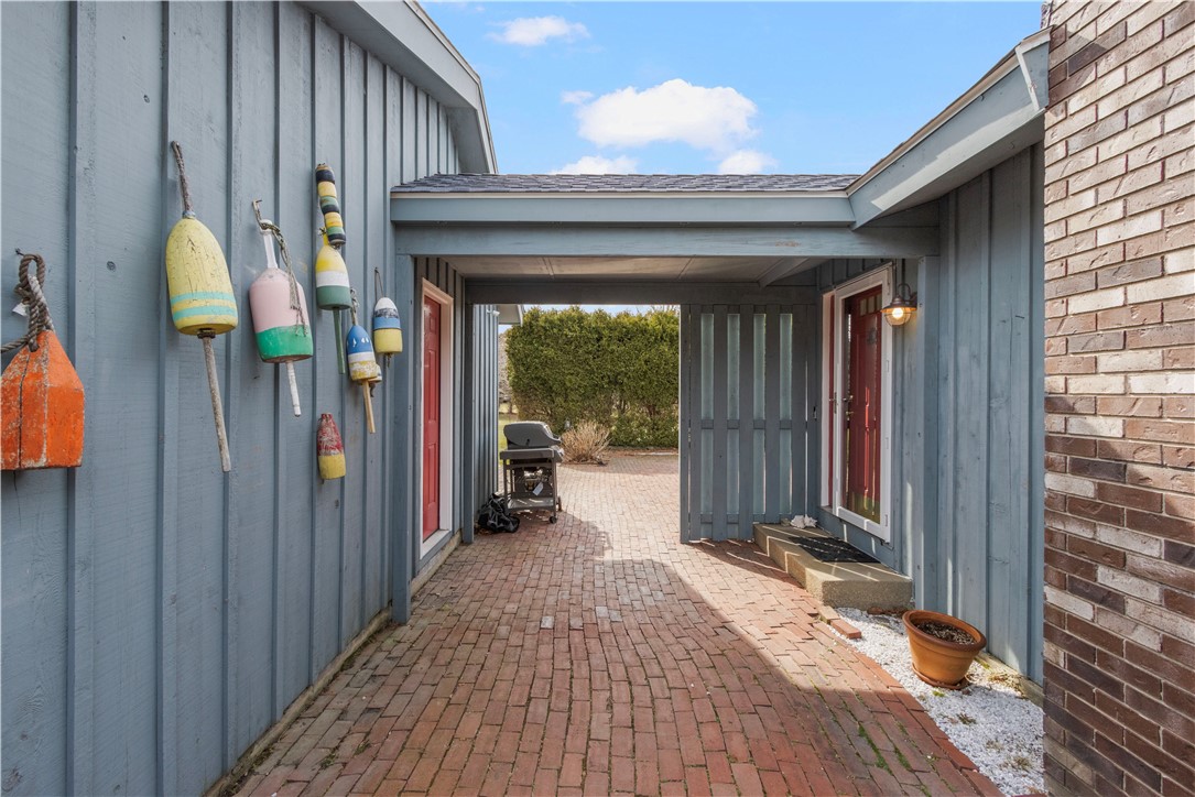 39 Almy Knoll Terrace