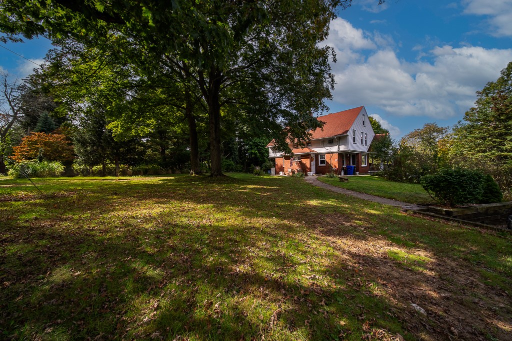 14 Waterview Ave Avenue