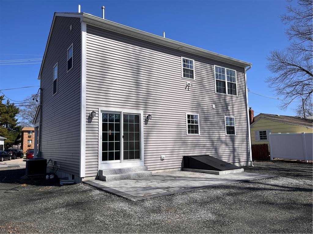 3 Sutcliffe Avenue