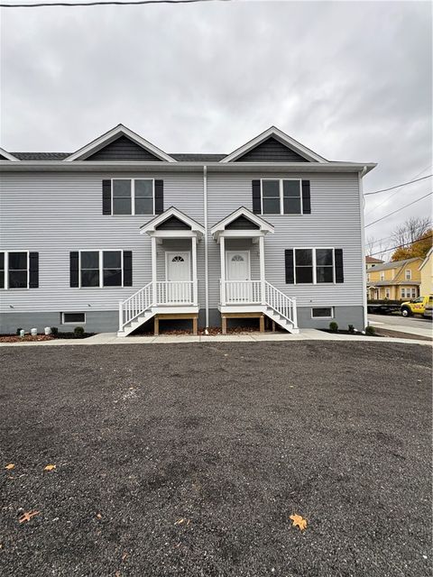 184 Avenue C M2 Woonsocket RI 02895