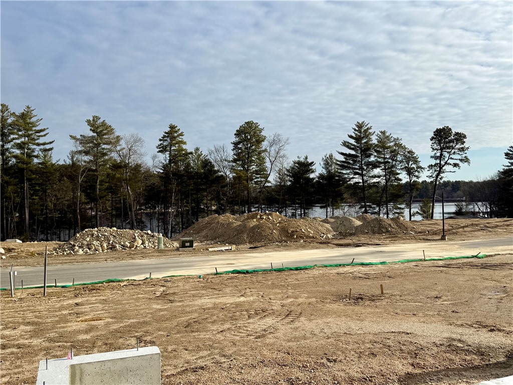 65 Sunset Lake Circle