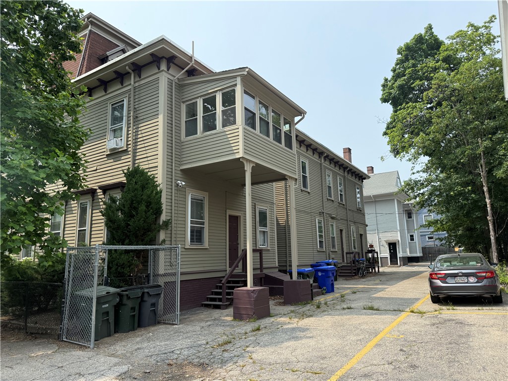 339 Thayer Street