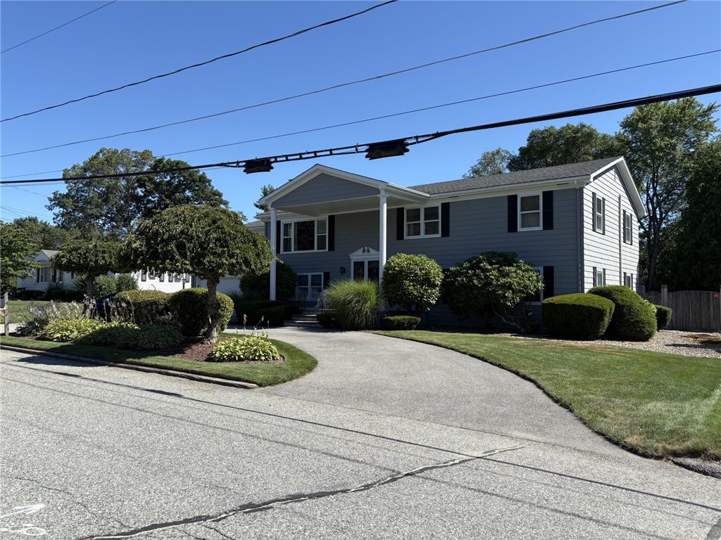 19 Oakhurst Drive