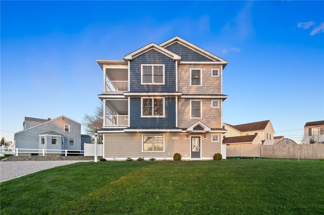 25 Scallop Shell Road